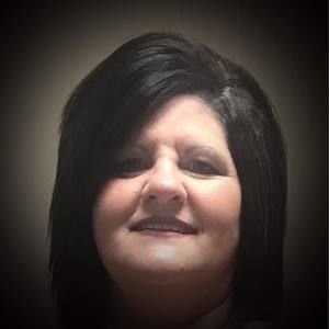 Meet your Posher, Stacy